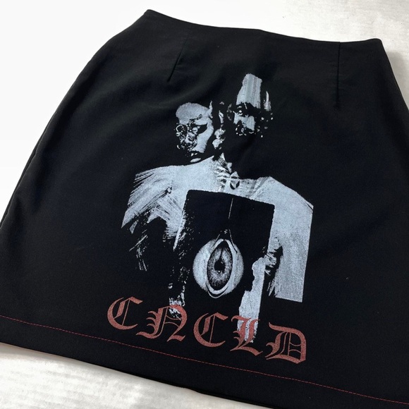 "Darkside Persona Rx-012"   
Photograph Print Mini Skirt 👁 - Picture 2 of 4